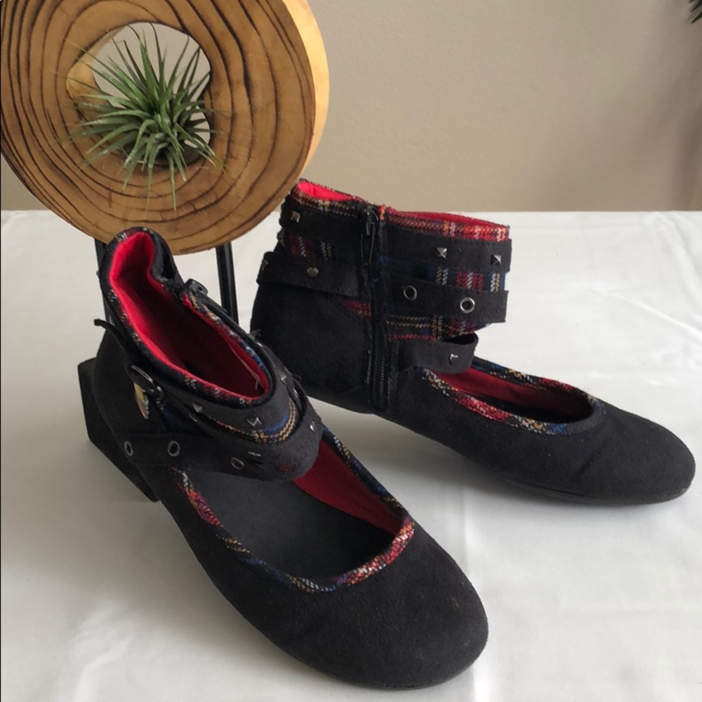 Harajuku Mini Little Girls Black Shoes SZ 4 USED